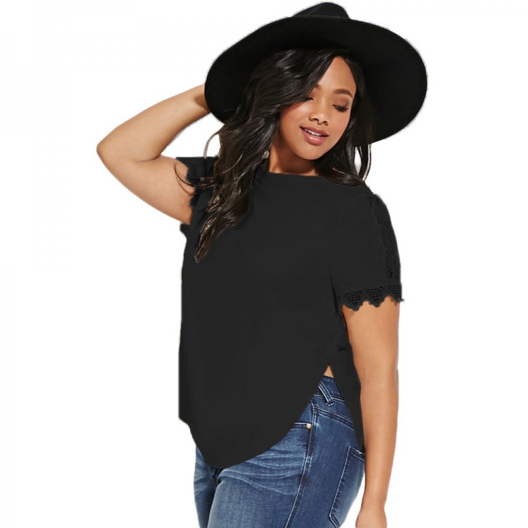 Black Plus Size Crochet-sleeved Top